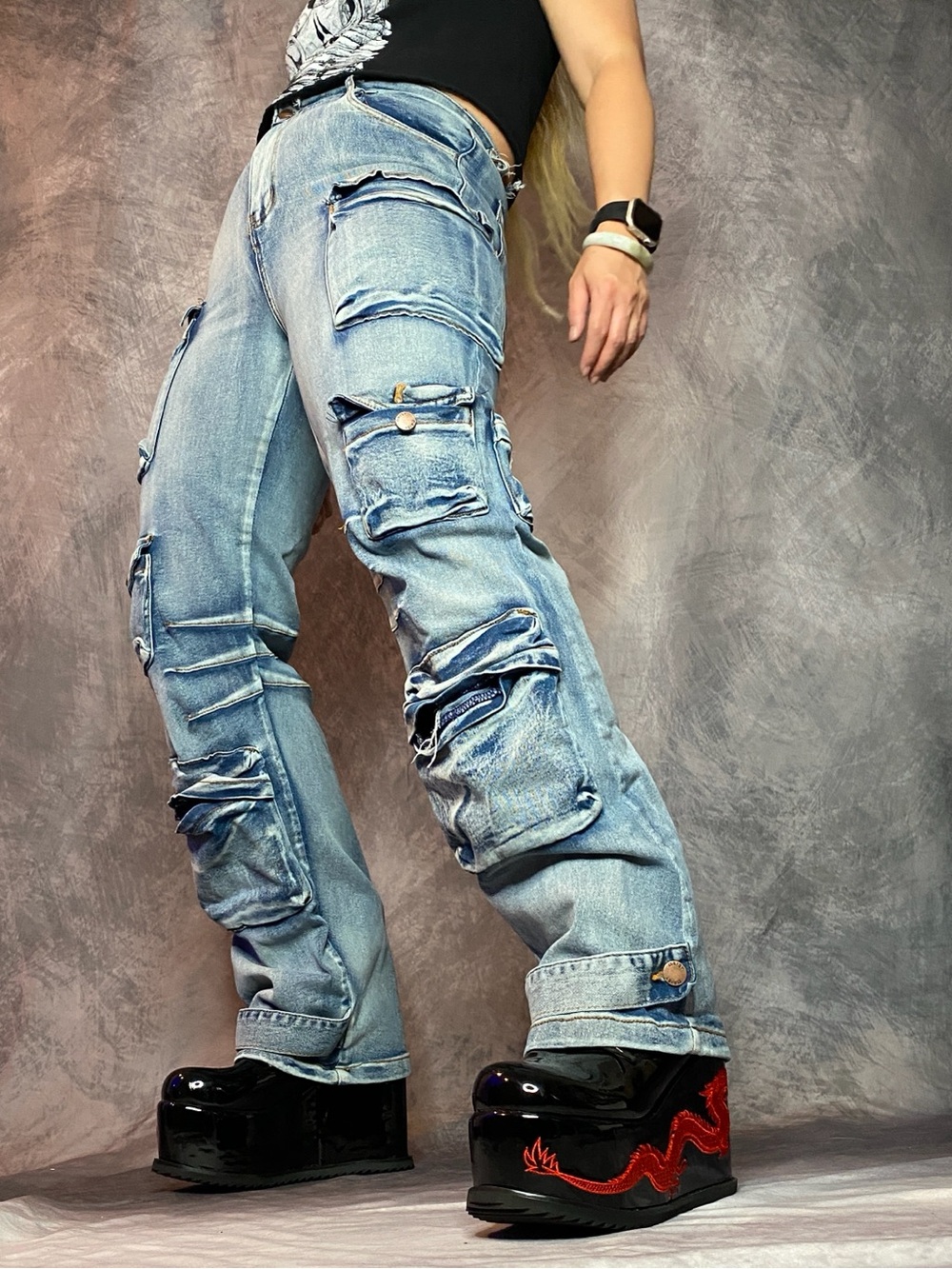 Daisy Y2K Multi Pocket Cargo Jeans Light Wash Distressed Utilitarian Grunge